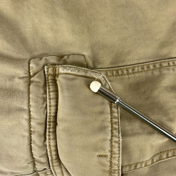 Old Navy Men's Distressed Cargo Shorts Khaki Tan Size 34 - Picture 10 of 15